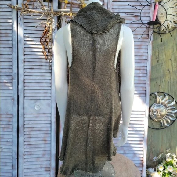 EQUINOXE boho sweater vest shawl, hi-low, rayon - Picture 3 of 7